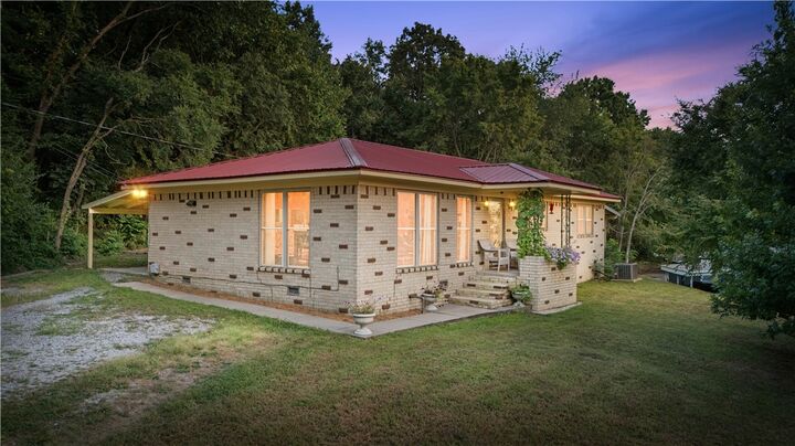 Property Photo:  451 W Horn Street  AR 72701 