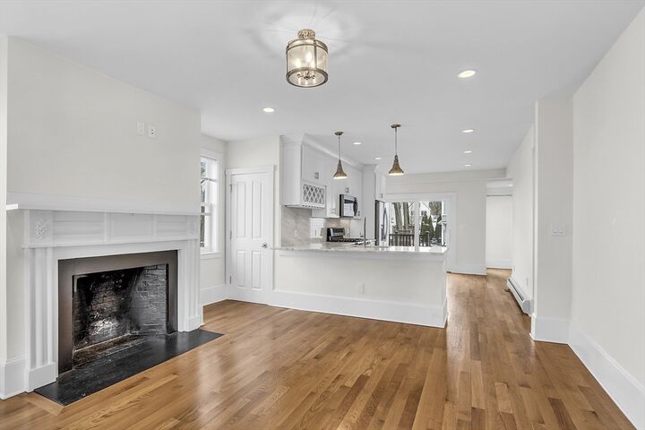 Property Photo:  29 Central Street 1  MA 01944 