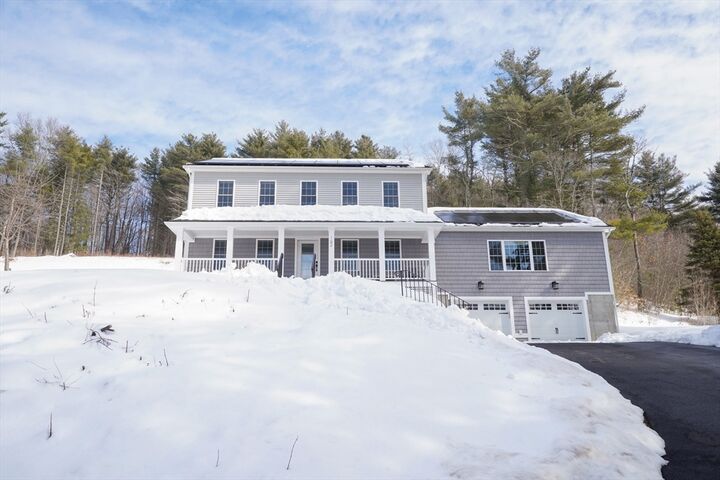 Property Photo:  162 Fiskdale Rd  MA 01506 