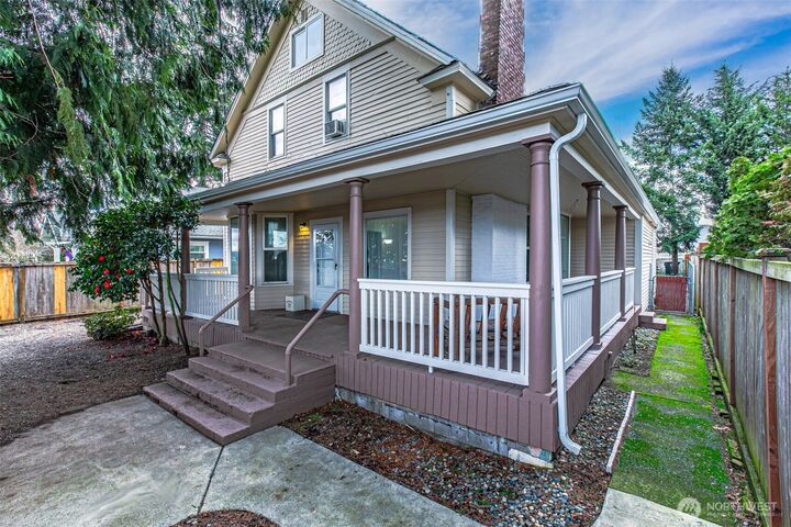 Property Photo:  6225 S Puget Sound Avenue  WA 98409 