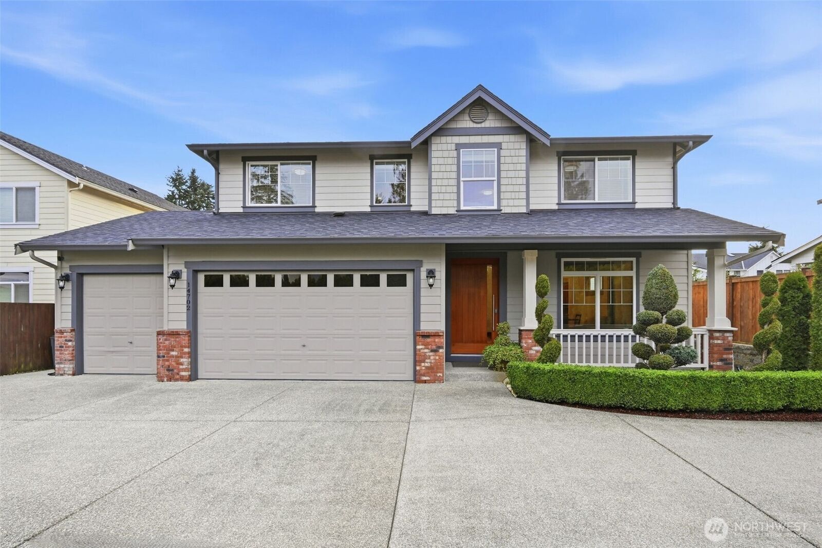 Property Photo: 14702 Meridian Drive SE WA 98087