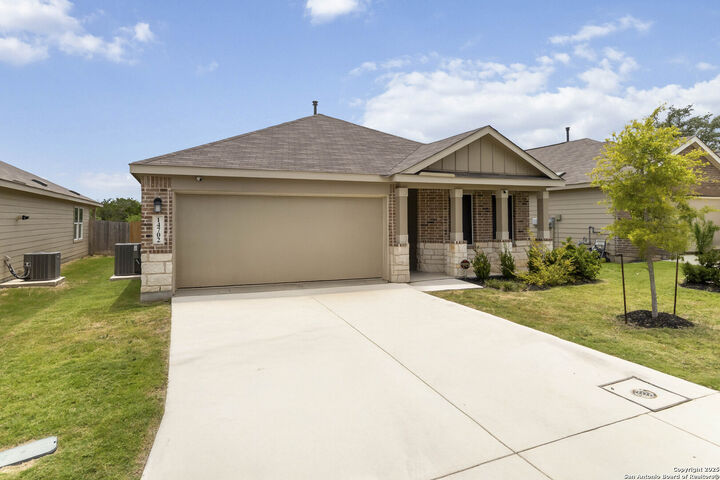 Property Photo:  14702 Somerset Mill  TX 78254 