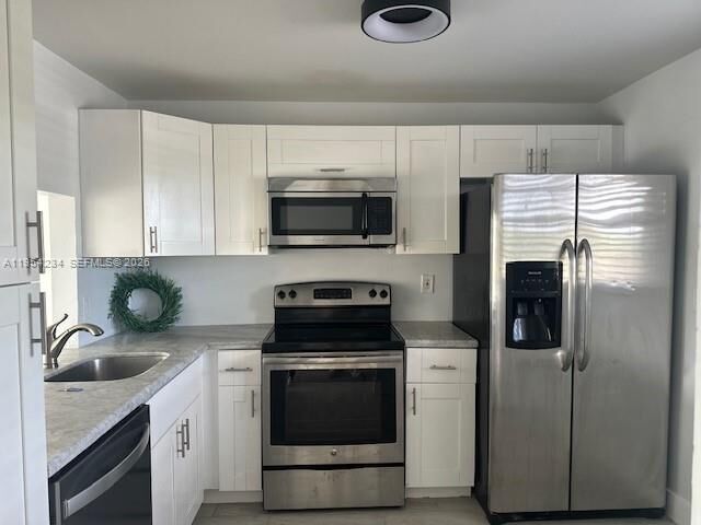 Property Photo:  3905 N Nob Hill Rd 304  FL 33351 