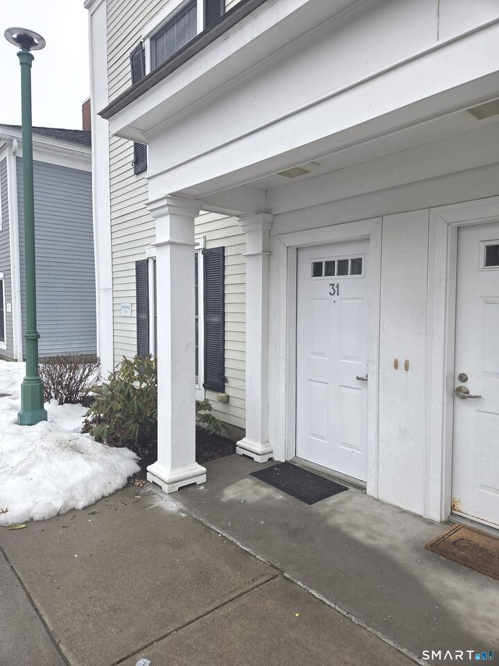 Property Photo:  31 Fairgate Drive  CT 06902 