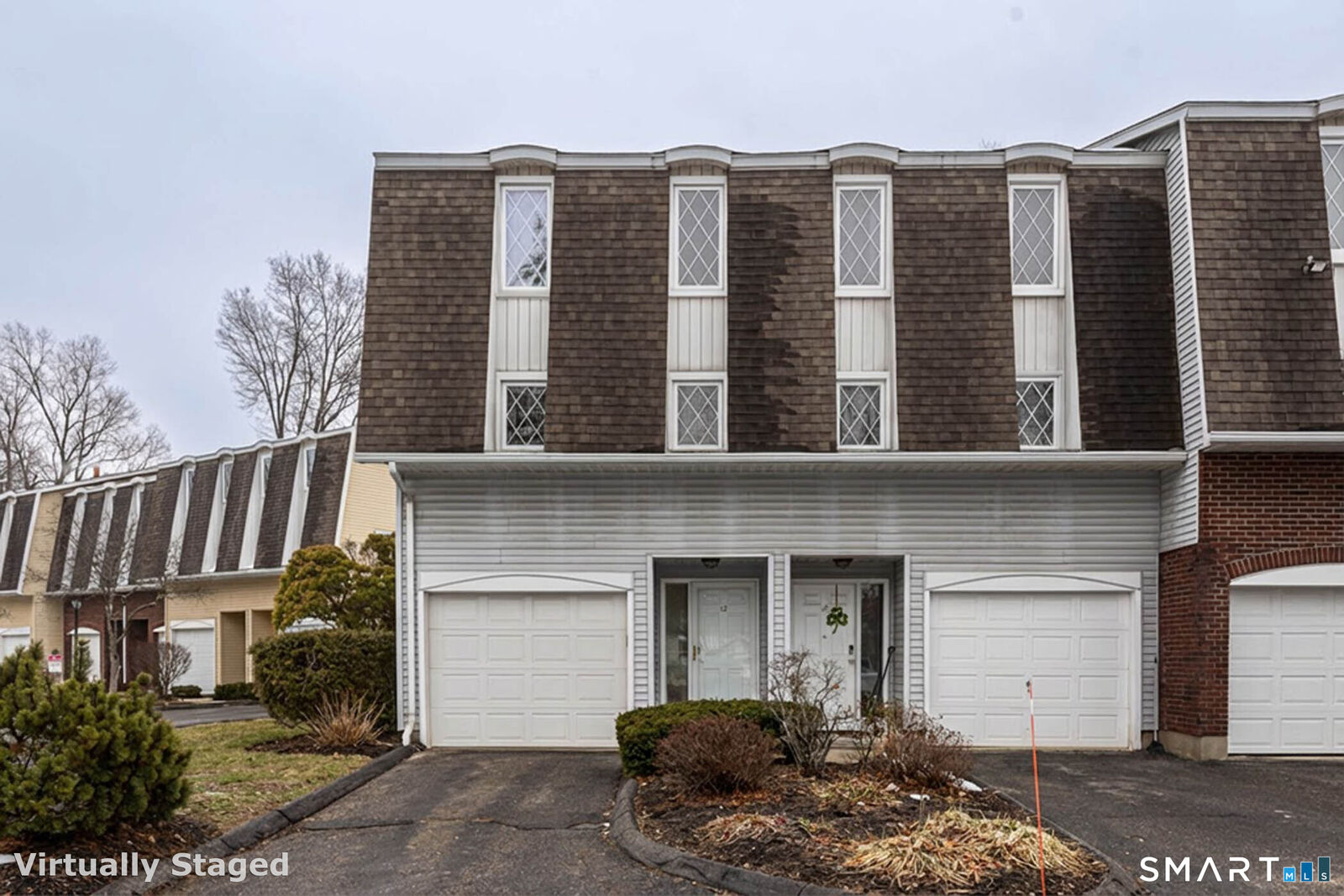 Property Photo: 12 Northbrook Court 12 CT 06108