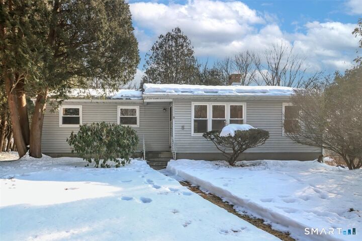 Property Photo: 7 Longview Road CT 06482