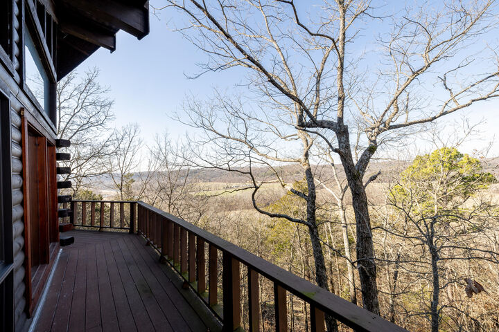 Property Photo: 539 Thompson Lane MO 64854