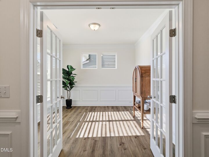 Property Photo:  605 Hampton Crest Court  NC 27526 