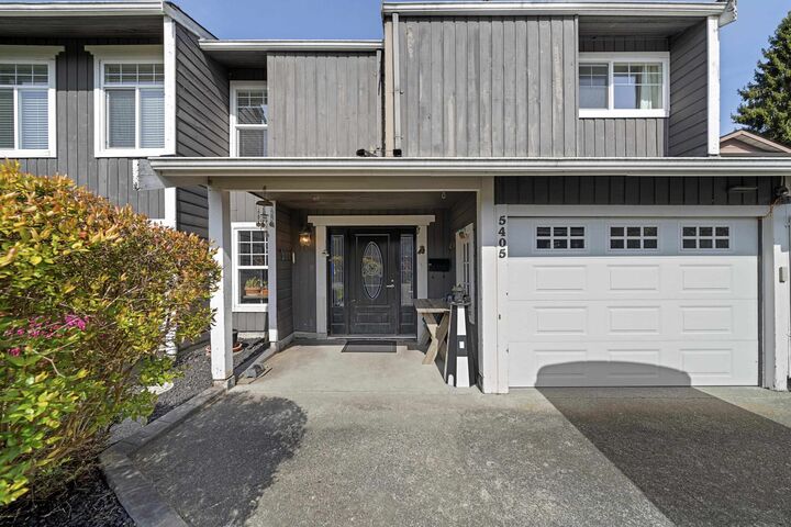Property Photo: 5405 Chamberlayne Avenue BC V4K 3T4