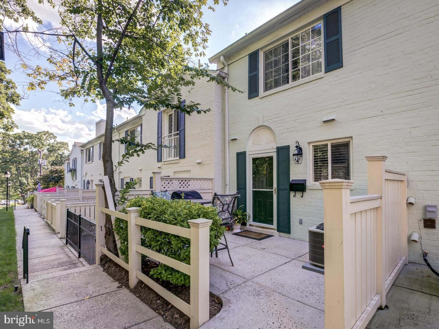 Property Photo: 1471 N Van Dorn Street A VA 22304