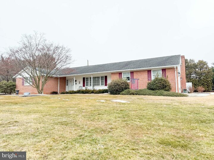 Property Photo:  34 Acorn Circle  PA 17202 