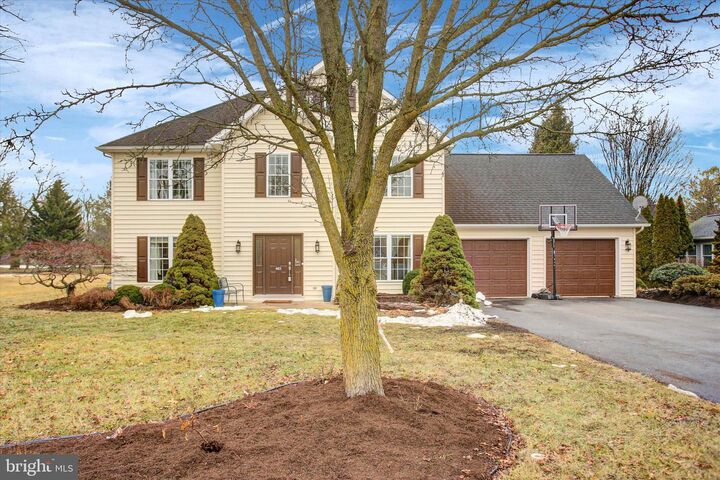 Property Photo:  463 Century Drive  PA 17225 