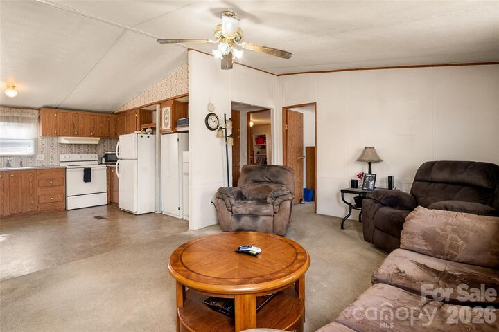 Property Photo: 2748 Flat Creek Road SC 29720