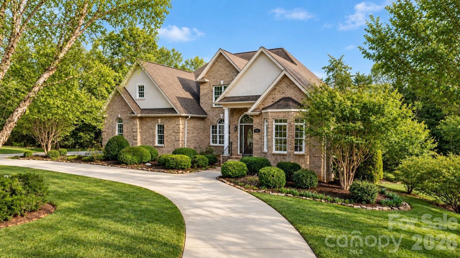 Property Photo: 2301 Willow Creek Drive NC 28658
