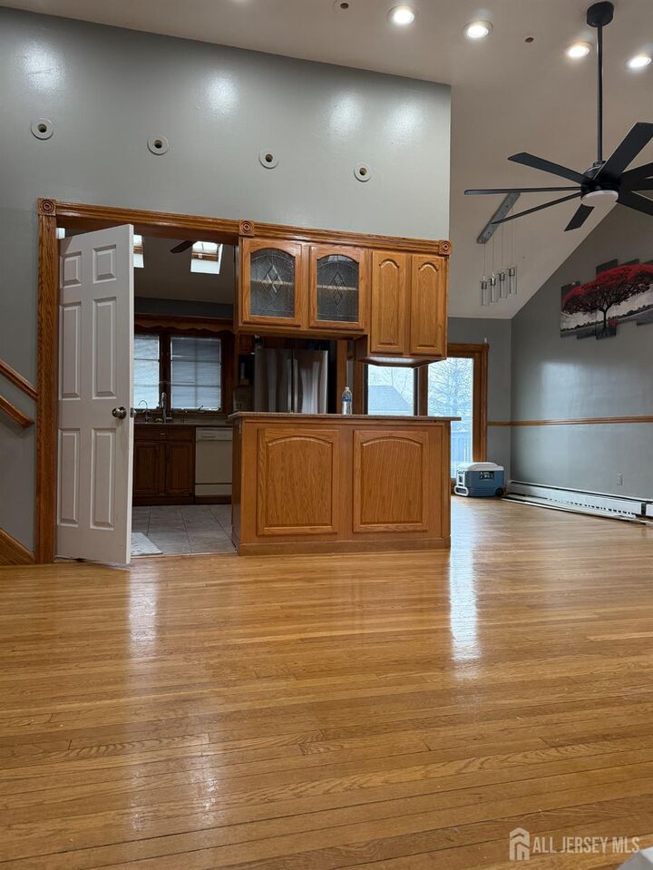 Property Photo:  25 Penn Street  NJ 08863 