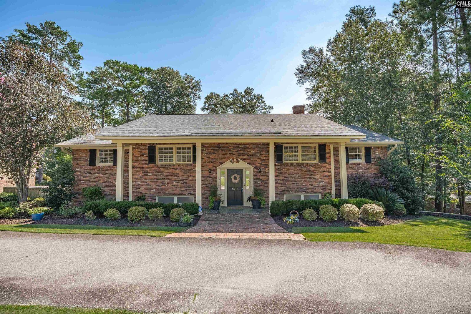 Property Photo:  5918 Woodvine  SC 29206 