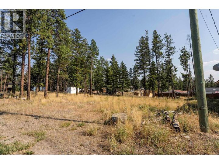 Property Photo:  635 Muir Road  BC V1T 7Z3 