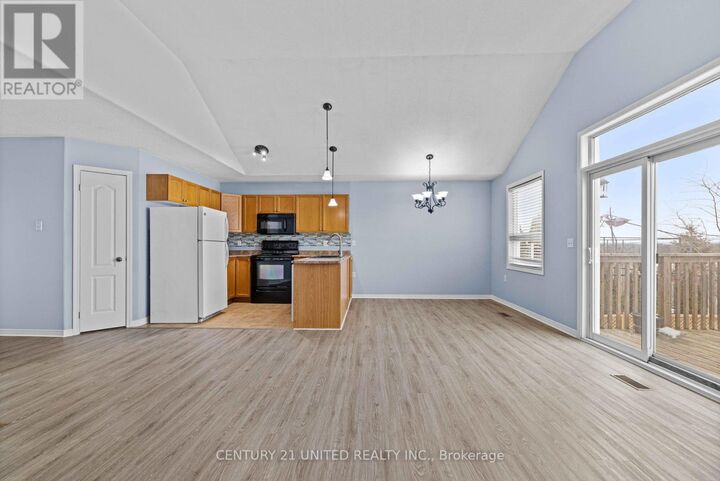 Property Photo: 608 Clancy Crescent ON K9K 2S2