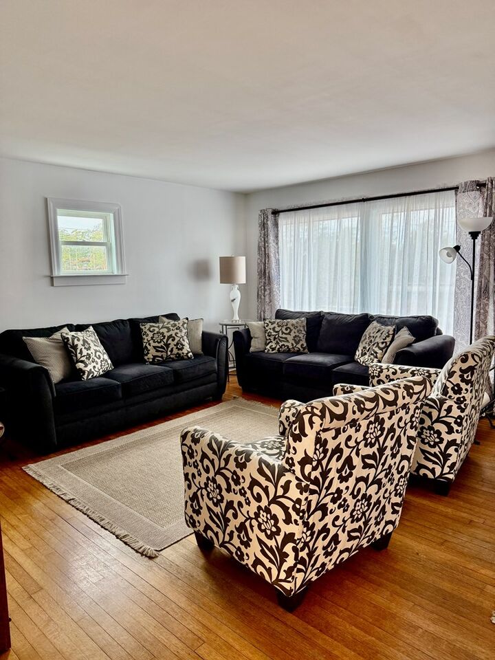 Property Photo:  5572 Main St  VA 23336 