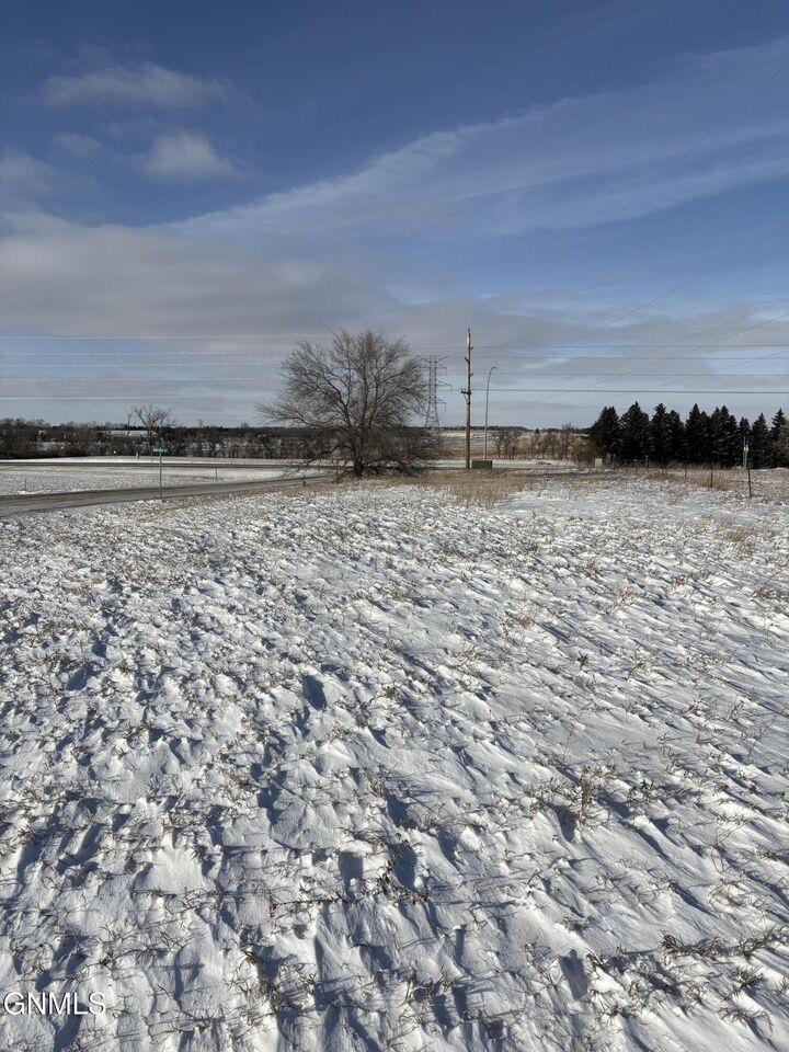 Property Photo:  7035 Aurora Street  ND 58503 