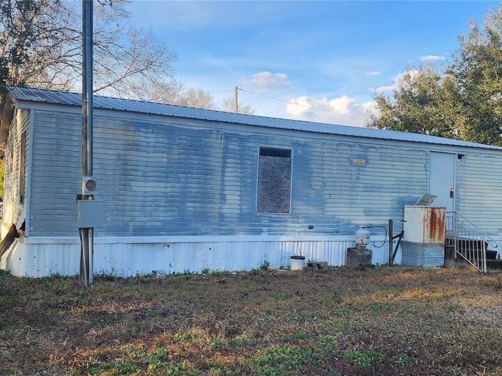 Property Photo: 107 College Lane FL 33890