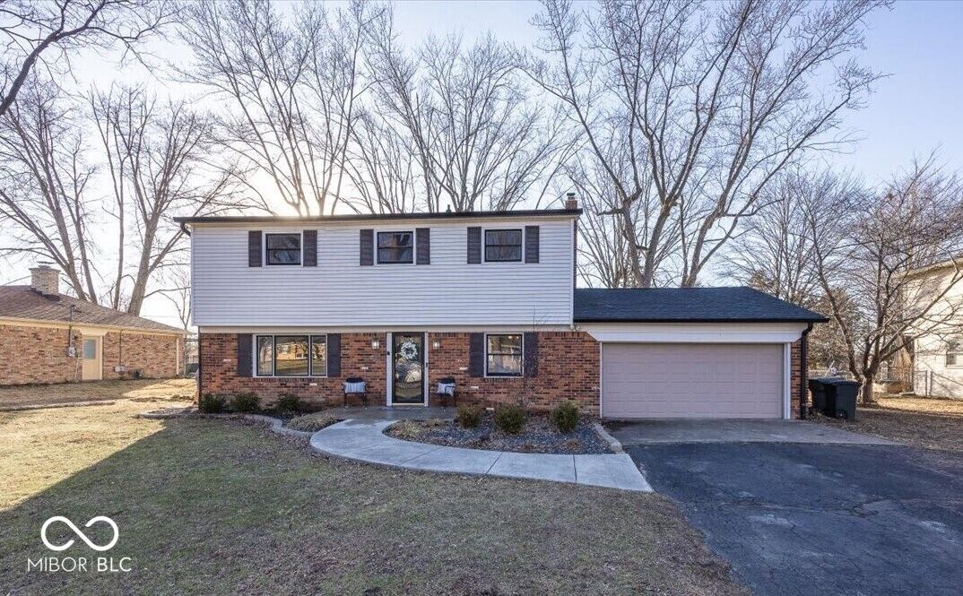 Property Photo:  8058 N Richardt Avenue  IN 46256 