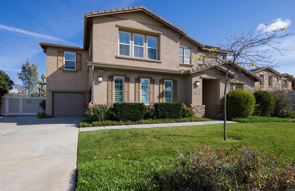 Property Photo:  5506 Lipizzaner Circle  CA 92057 