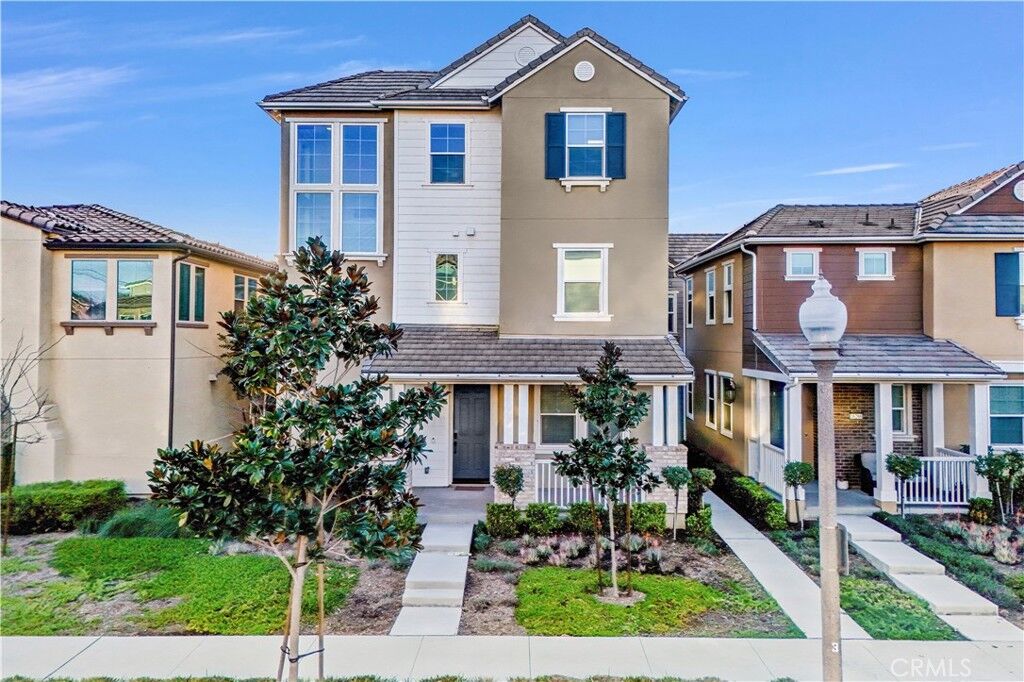 Property Photo:  16272 Meadowhouse  CA 91708 