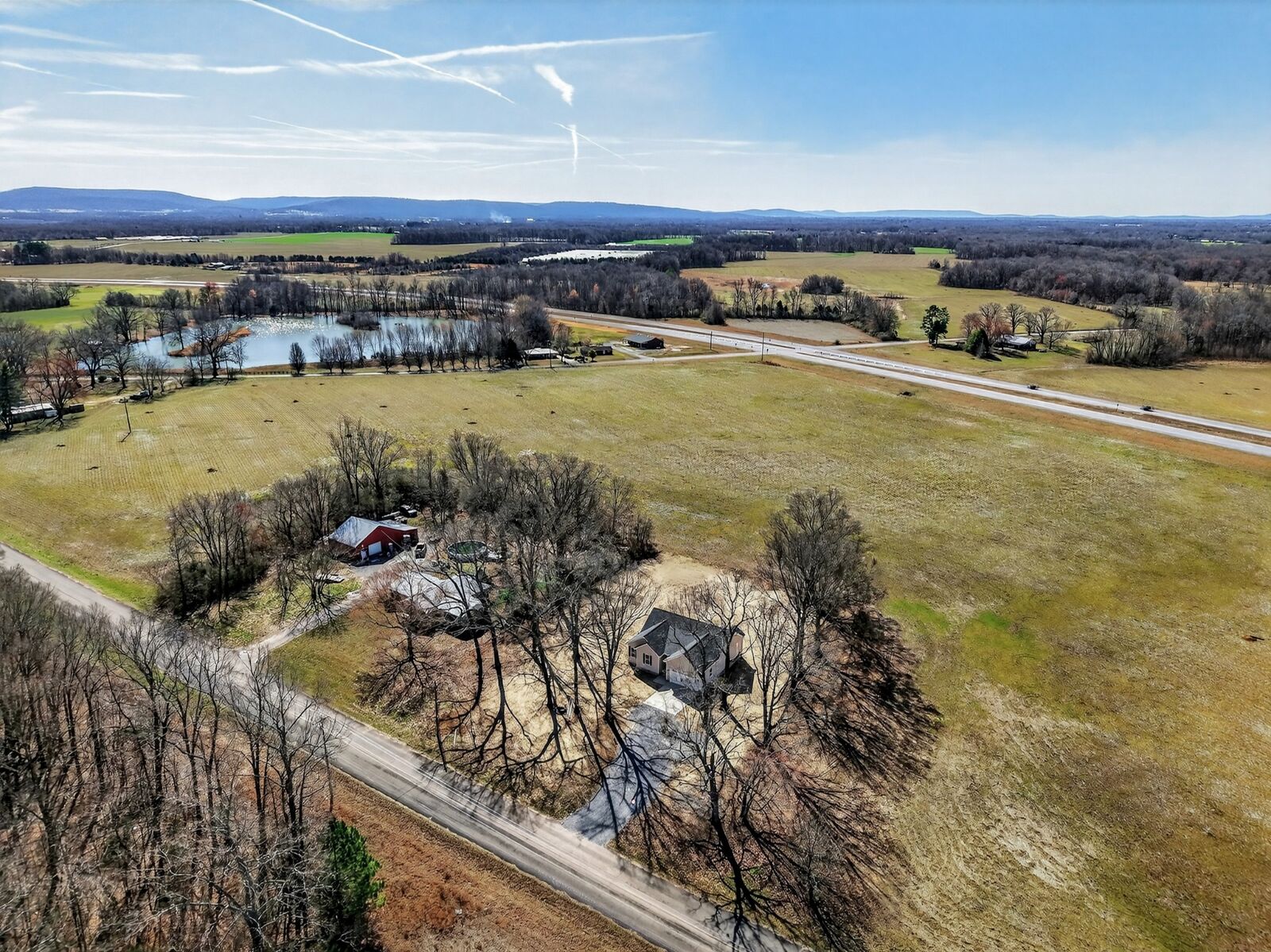 Property Photo:  37 Old 64 Hwy  TN 37335 