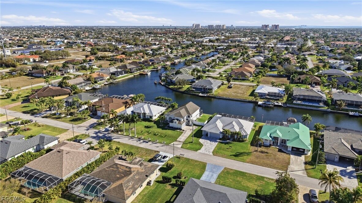 Property Photo:  1722 SW 45th Street  FL 33914 