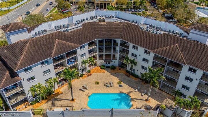 Property Photo: 1100 Pine Ridge Road B106 FL 34108