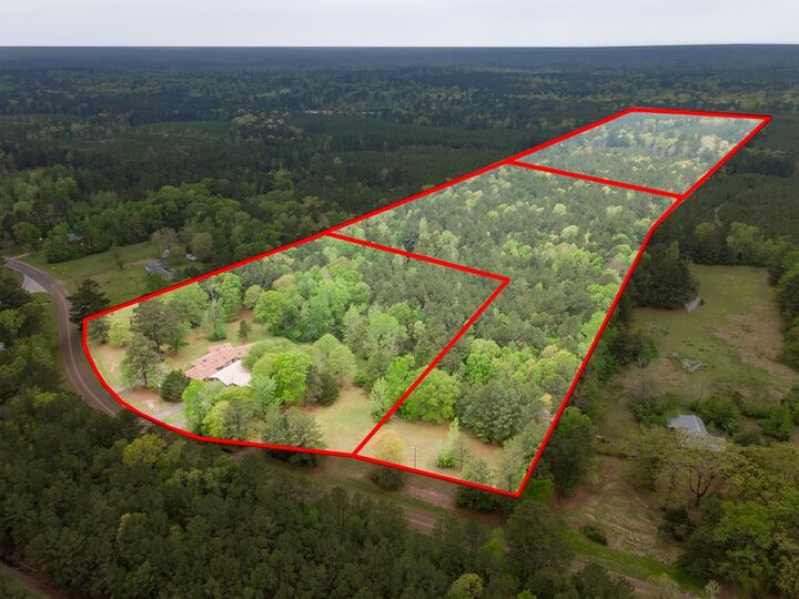 Property Photo:  201-B Magasco Drive  TX 75968 