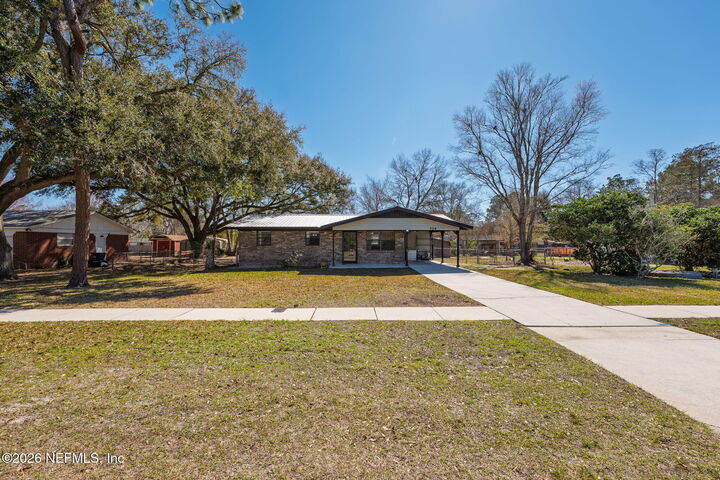Property Photo:  724 Miltondale Road  FL 32063 