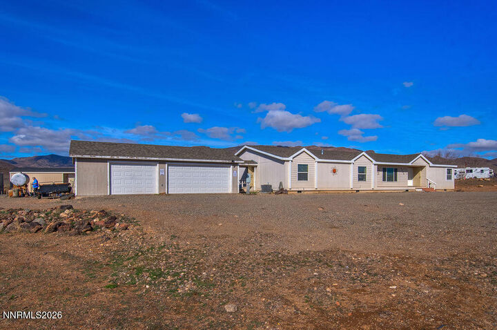 Property Photo: 4595 Hackamore Lane NV 89429