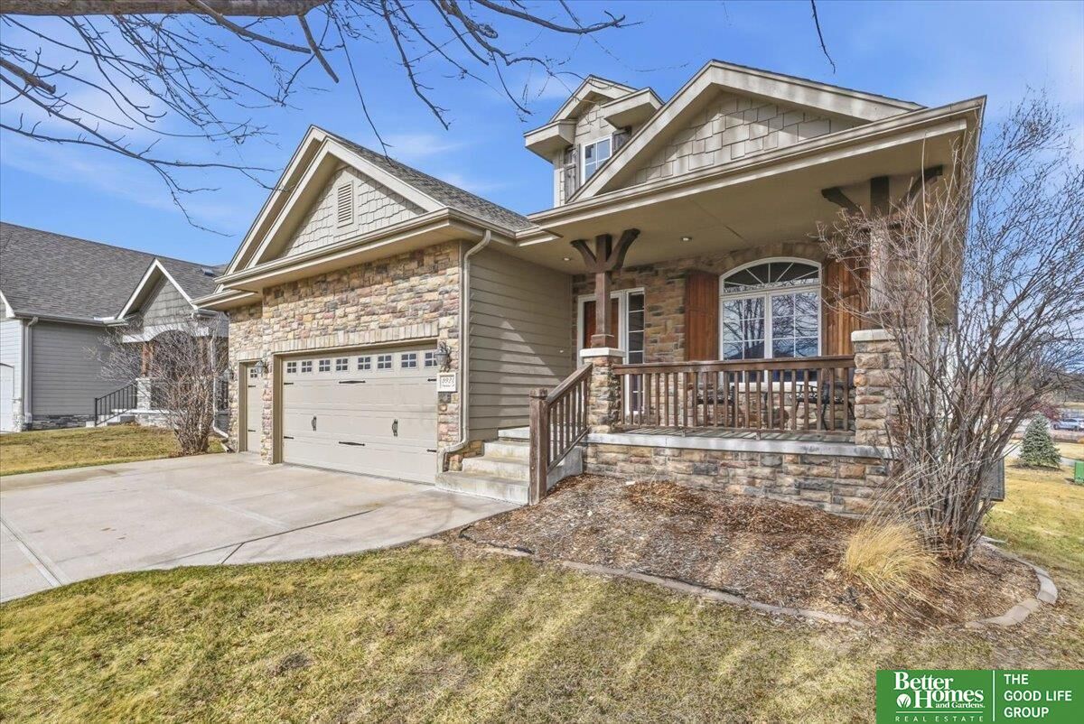 Property Photo:  9924 Emiline Street  NE 68128 