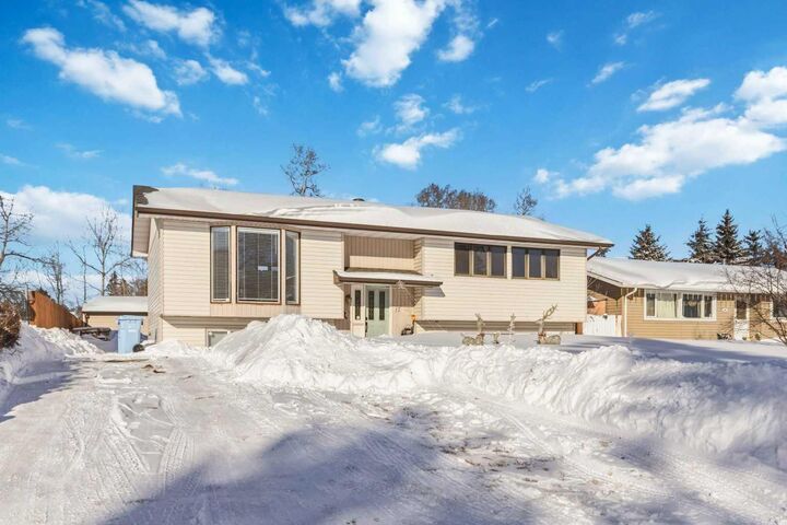 Property Photo:  17 Clark Crescent  AB T9H 1M8 