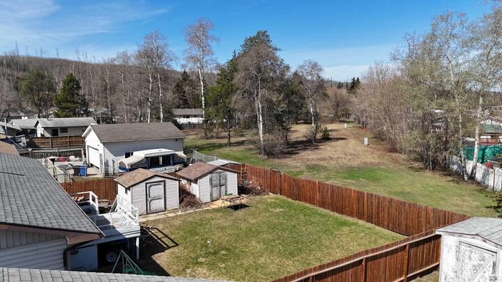 Property Photo: 17 Clark Crescent AB T9H 1M8