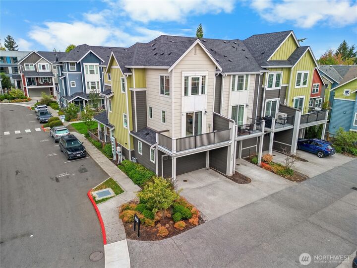 Property Photo: 3280 SW Graham Street 601 WA 98126