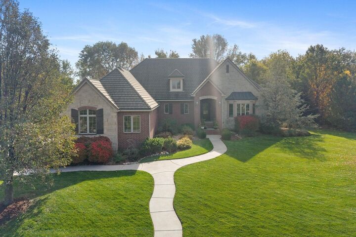 Property Photo: 8219 W Meadow Park KS 67205