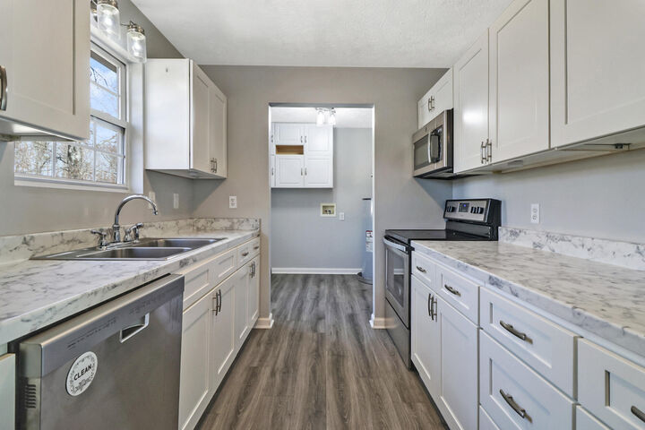 Property Photo:  826 Kings Hill Road  TN 37381 