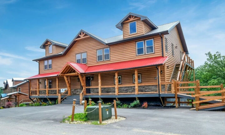 Property Photo: 1485/1481 Sleepy Valley Lane TN 37876