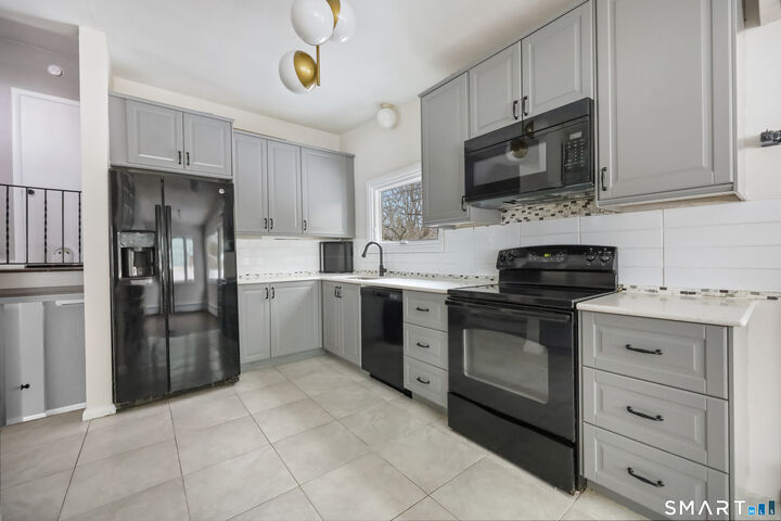 Property Photo:  110 Corbin Road  CT 06517 