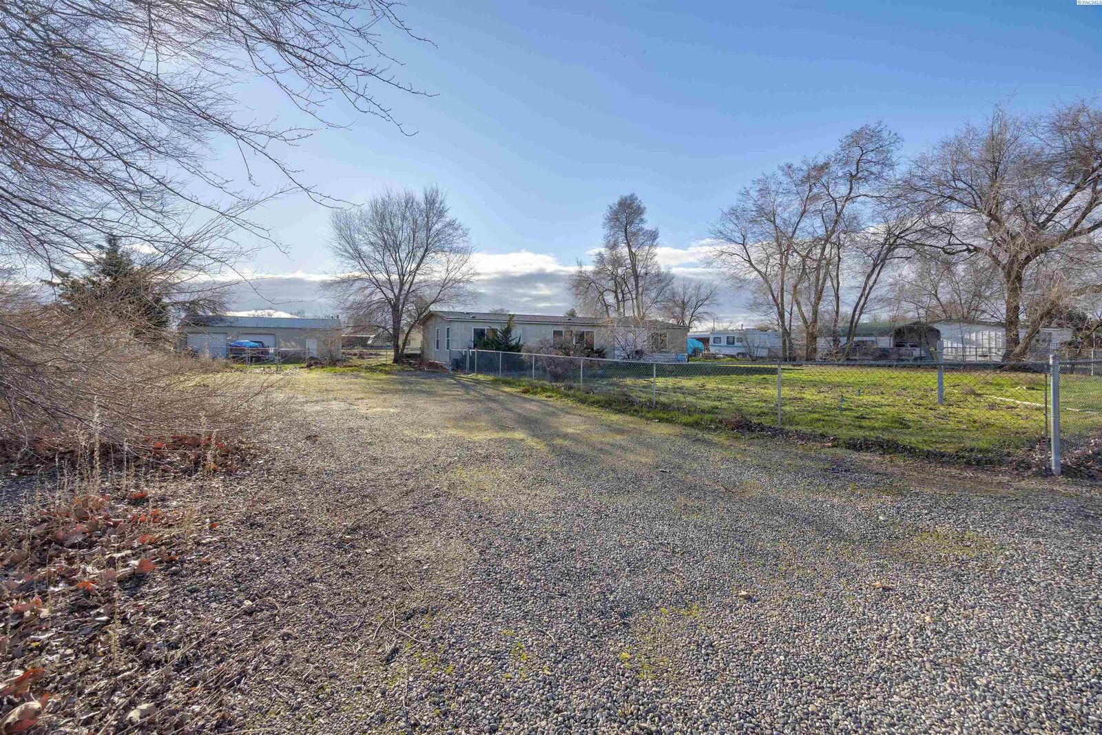 Property Photo: 161 Teri Road WA 99323