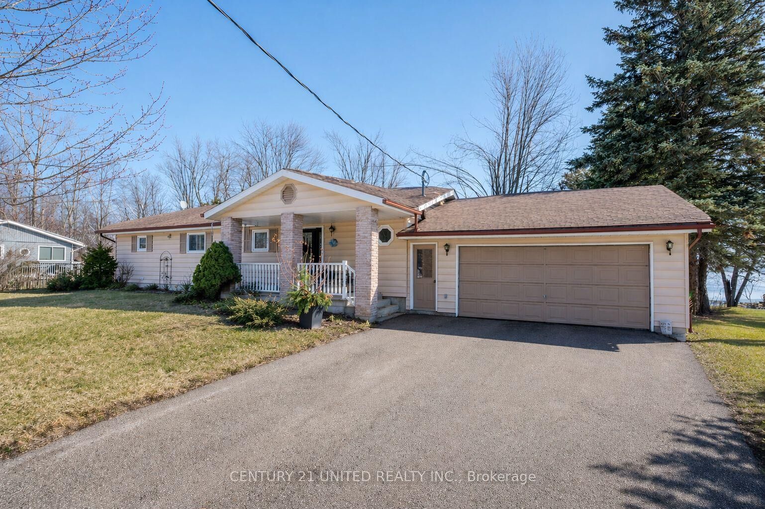 Property Photo:  1 Lakeshore Boulevard  ON K0L 1T0 