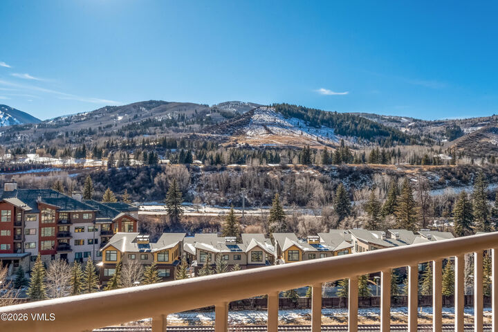 Property Photo:  137 Benchmark Road  CO 81620 