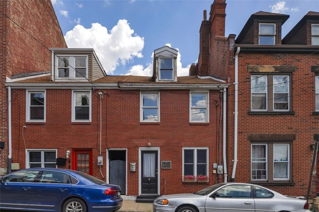 Property Photo:  602 Middle St  PA 15212 