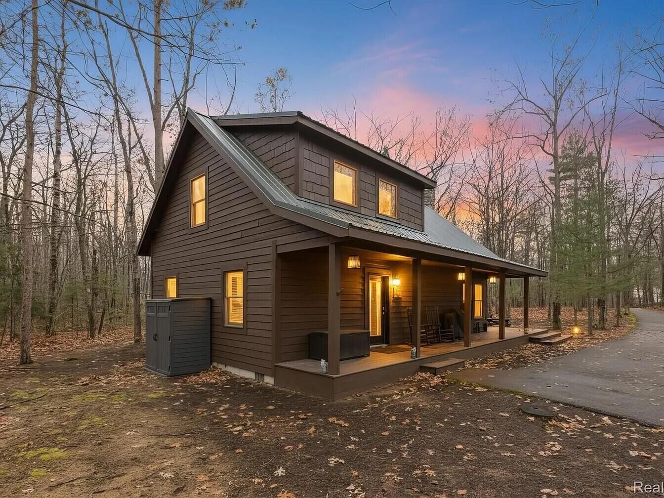 Property Photo:  150 NE Mullett Lake Road  MI 49749 