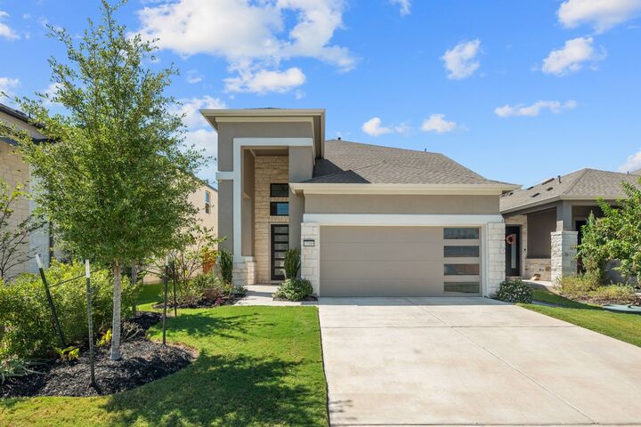 Property Photo:  17109 Hattie Trace  TX 78738 