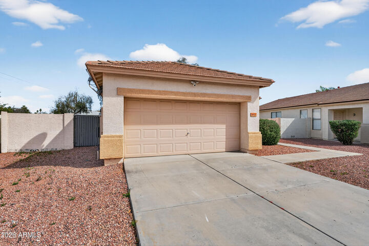 Property Photo:  8921 N 65th Drive  AZ 85302 