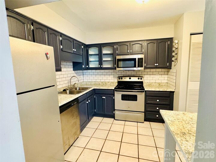 Property Photo:  10935 Hunter Trail Lane  NC 28226 